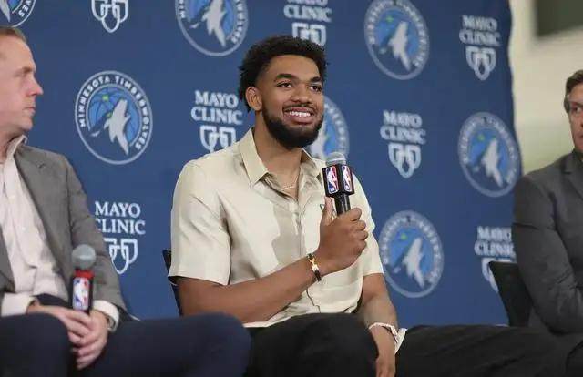 pg电子官网-唐斯：得到戈贝尔不夺冠就是失败 我们前途无限